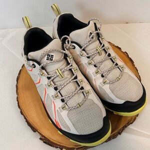 Columbia Peakfreak XCRSN II Xcel Low OutDry hiking shoes White Orange Men’s 10